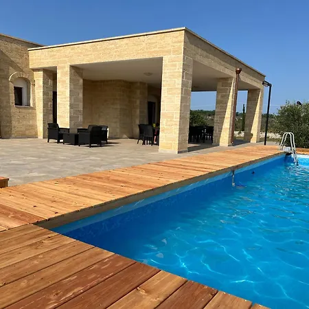 Alojamento de Acomodação e Pequeno-almoço Casa Di Aurora E Luigi Salve